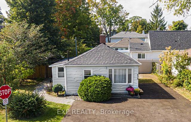 818 South Dr, House detached with 1 bedrooms, 1 bathrooms and 3 parking in Georgina ON | Image 12