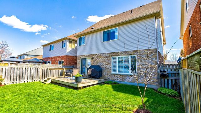 220 Colton Circ, House detached with 4 bedrooms, 4 bathrooms and 4 parking in Kitchener ON | Image 29