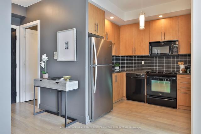 3506 - 120 Homewood Ave, Condo with 1 bedrooms, 1 bathrooms and 0 parking in Toronto ON | Image 3