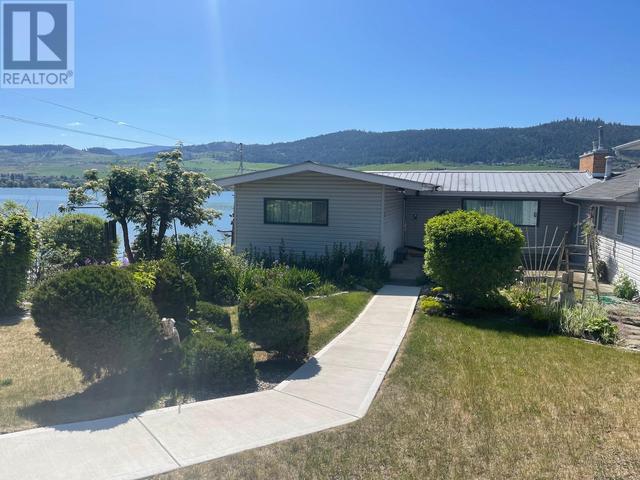 7488 Old Stamp Mill Rd, House detached with 2 bedrooms, 2 bathrooms and 5 parking in Vernon BC | Image 2