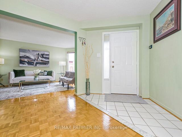 67 Afton Cres, House detached with 4 bedrooms, 3 bathrooms and 6 parking in Vaughan ON | Image 23