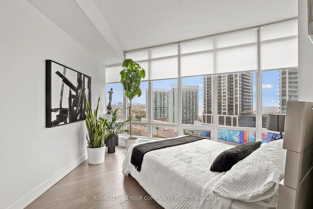 1210 - 15 Windermere Ave, Condo with 2 bedrooms, 2 bathrooms and 1 parking in Toronto ON | Image 7