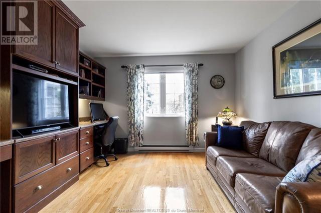 330 Grande Vallee, House detached with 3 bedrooms, 2 bathrooms and null parking in Dieppe NB | Image 39