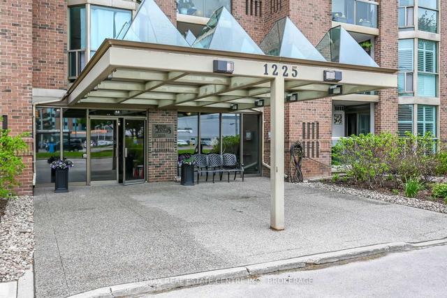 806 - 1225 North Shore Blvd E, Condo with 2 bedrooms, 1 bathrooms and 1 parking in Burlington ON | Image 1