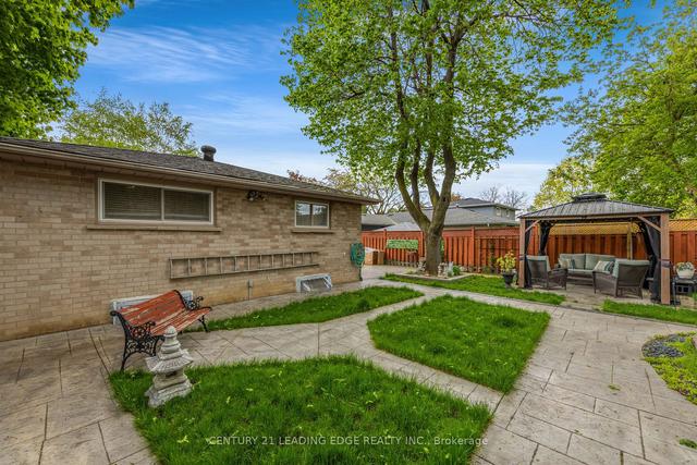 27 Heggie Rd, House detached with 3 bedrooms, 3 bathrooms and 4 parking in Brampton ON | Image 28