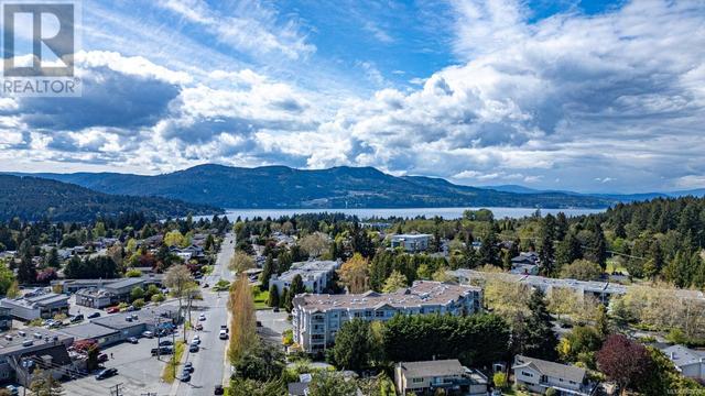 407 - 1240 Verdier Ave, Condo with 2 bedrooms, 2 bathrooms and null parking in Central Saanich BC | Image 1