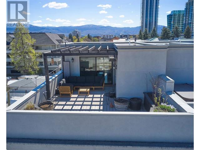 645 Fuller Ave, House attached with 2 bedrooms, 2 bathrooms and 2 parking in Kelowna BC | Image 61