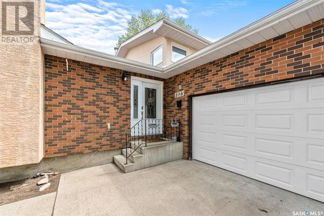 1223 Maybery Cres, House detached with 4 bedrooms, 3 bathrooms and null parking in Moose Jaw SK | Image 5