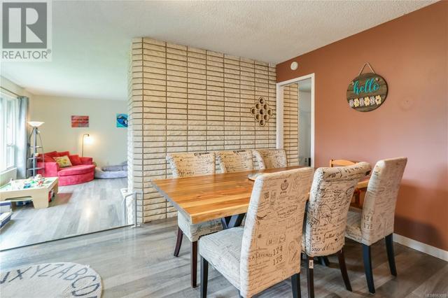 1954 Cinnabar Dr, House detached with 3 bedrooms, 3 bathrooms and 4 parking in Nanaimo BC | Image 6