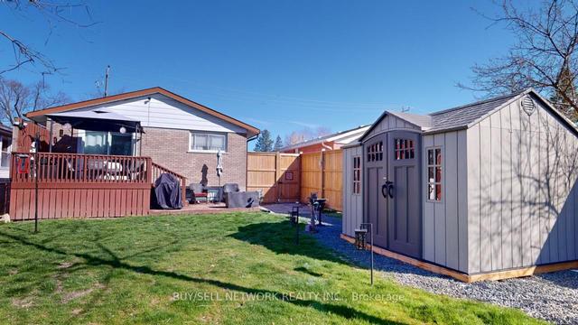 189 Mcclennan St S, House detached with 2 bedrooms, 2 bathrooms and 2 parking in Peterborough ON | Image 18
