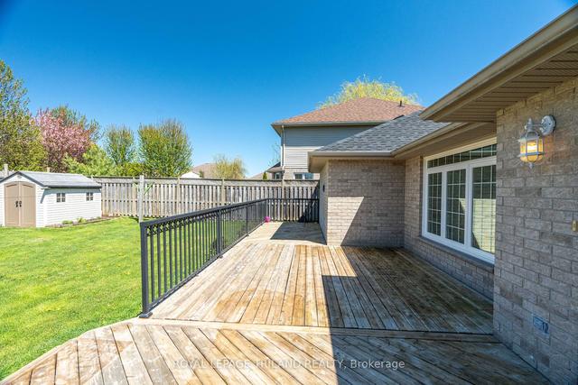 297 Thorn Dr, House detached with 3 bedrooms, 3 bathrooms and 3.5 parking in Strathroy Caradoc ON | Image 27