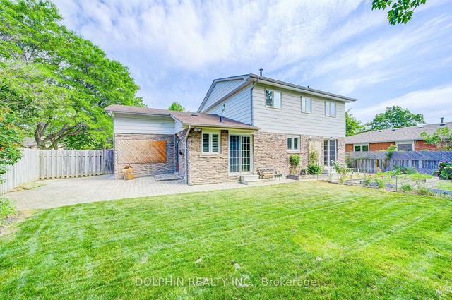2290 Devon Rd, House detached with 4 bedrooms, 3 bathrooms and 4 parking in Oakville ON | Image 29