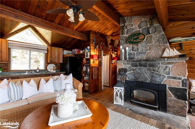 1101 Grassmere Resort Rd, Home with 0 bedrooms, 0 bathrooms and null parking in Lake of Bays ON | Image 7