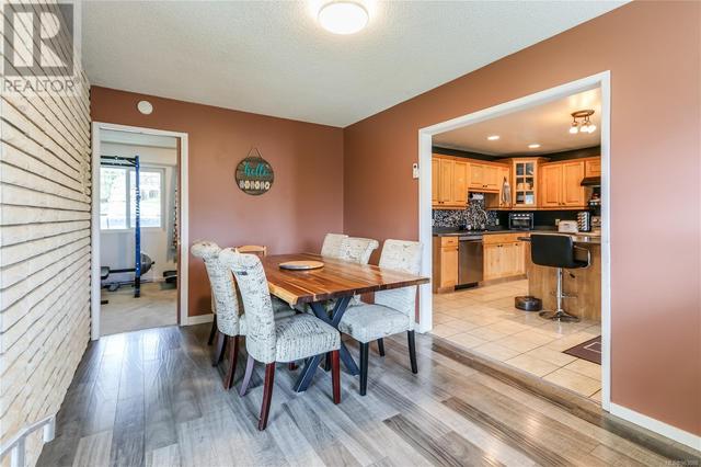 1954 Cinnabar Dr, House detached with 3 bedrooms, 3 bathrooms and 4 parking in Nanaimo BC | Image 7