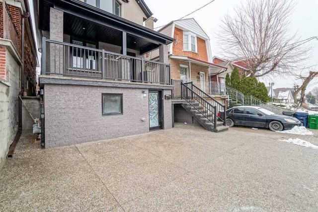347 Kane Ave, House detached with 3 bedrooms, 4 bathrooms and 2 parking in Toronto ON | Image 1