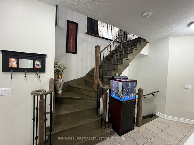 47 Gallucci Cres, House detached with 4 bedrooms, 4 bathrooms and 8 parking in Brampton ON | Image 37