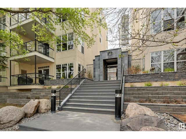 210 - 9828 112 St Nw, Condo with 2 bedrooms, 1 bathrooms and 2 parking in Edmonton AB | Image 36