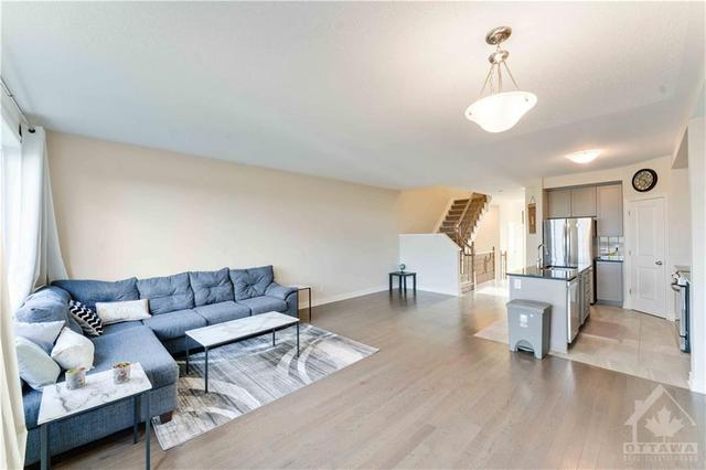 756 Dearborn Private, Townhouse with 3 bedrooms, 4 bathrooms and 2 parking in Ottawa ON | Image 11