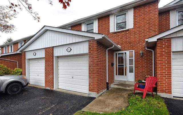 11 Porterfield Cres, Townhouse with 3 bedrooms, 2 bathrooms and 3 parking in Markham ON | Image 12
