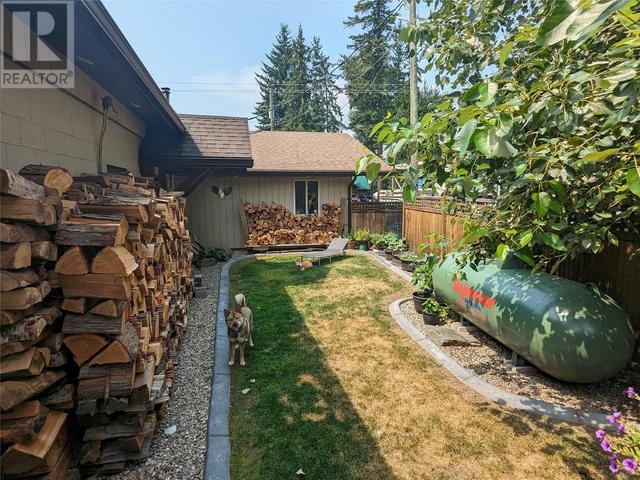 6853 Squilax Anglemont Rd, Home with 0 bedrooms, 0 bathrooms and 2 parking in Columbia Shuswap F BC | Image 35