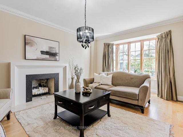 176 Joicey Blvd, House detached with 4 bedrooms, 4 bathrooms and 4 parking in Toronto ON | Image 38