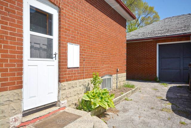 1243 Ogden Ave, House detached with 2 bedrooms, 1 bathrooms and 4 parking in Mississauga ON | Image 21