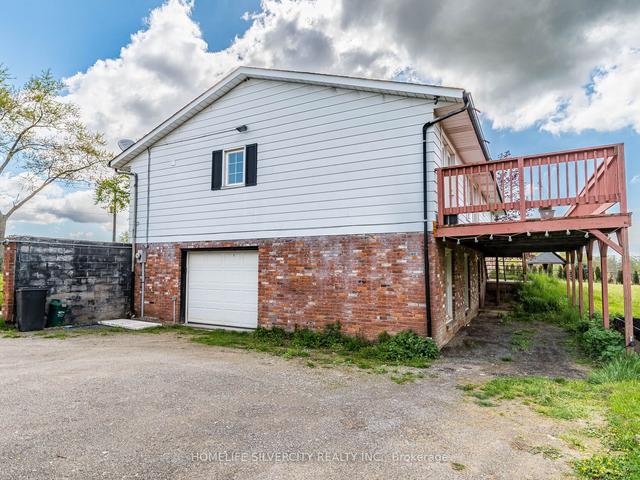 5638 Appleby Line, House detached with 3 bedrooms, 2 bathrooms and 9 parking in Burlington ON | Image 35