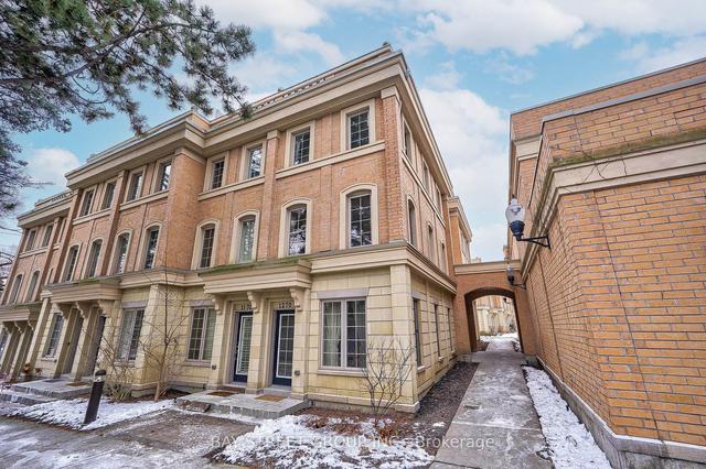 12 - 70 Hargrave Lane, Townhouse with 3 bedrooms, 3 bathrooms and 2 parking in Toronto ON | Image 23