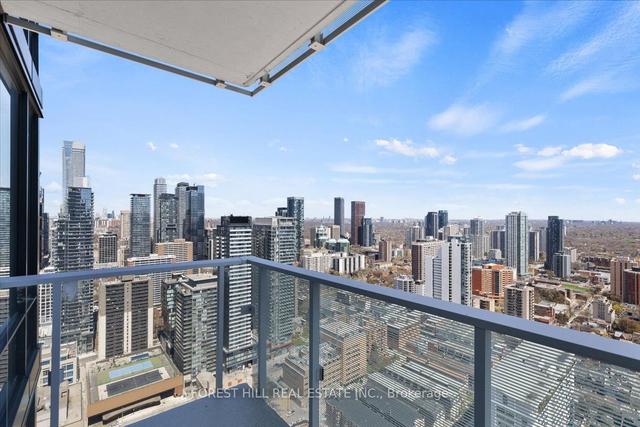 3805 - 501 Yonge St, Condo with 2 bedrooms, 2 bathrooms and 1 parking in Toronto ON | Image 8