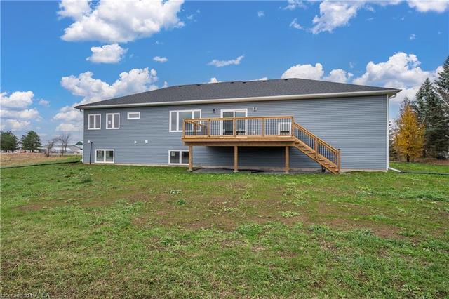 5777 Highway 38, House detached with 3 bedrooms, 2 bathrooms and 7 parking in South Frontenac ON | Image 42