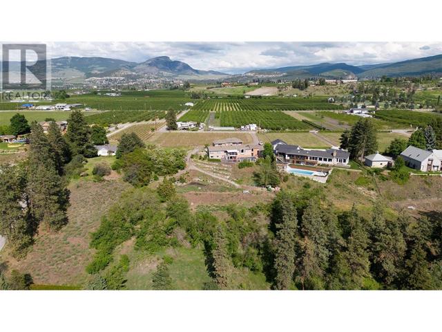 3380 Neid Rd, House detached with 5 bedrooms, 4 bathrooms and 6 parking in Kelowna BC | Image 9