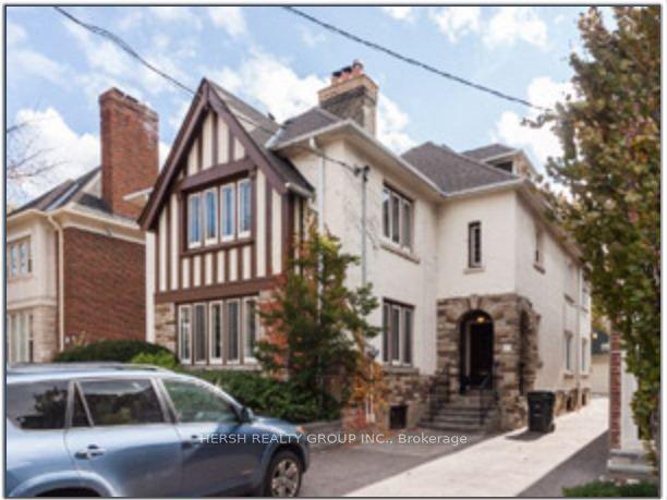 17 Coulson Ave, House detached with 5 bedrooms, 4 bathrooms and 4 parking in Toronto ON | Image 5