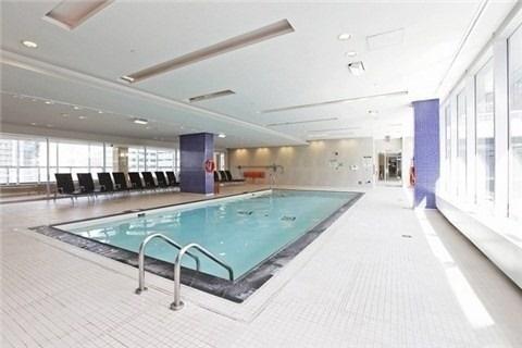 2910 - 65 Bremner Blvd, Condo with 2 bedrooms, 2 bathrooms and 1 parking in Toronto ON | Image 9