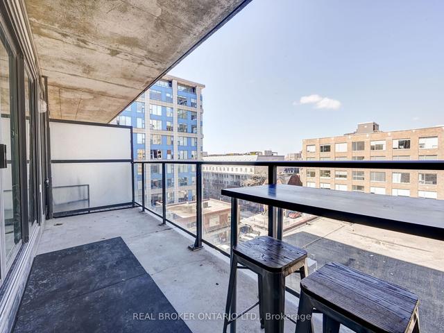 706 - 32 Camden St, Condo with 1 bedrooms, 1 bathrooms and 0 parking in Toronto ON | Image 8