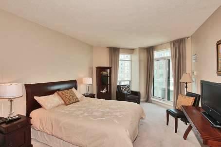 LPH-6 - 410 Queens Quay W, Condo with 2 bedrooms, 3 bathrooms and 1 parking in Toronto ON | Image 6