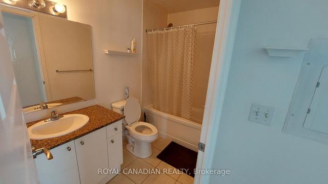1411 - 215-284 Queen St E, Condo with 1 bedrooms, 1 bathrooms and 1 parking in Brampton ON | Image 8