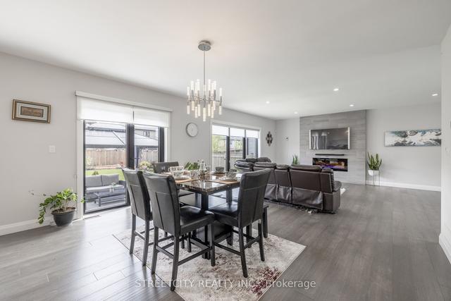 2405 Brayford Cres, House detached with 0 bedrooms, 3 bathrooms and 6 parking in London ON | Image 40