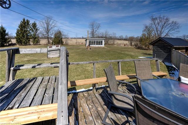 3958 Petworth Rd Rd, House detached with 3 bedrooms, 1 bathrooms and 8 parking in South Frontenac ON | Image 30