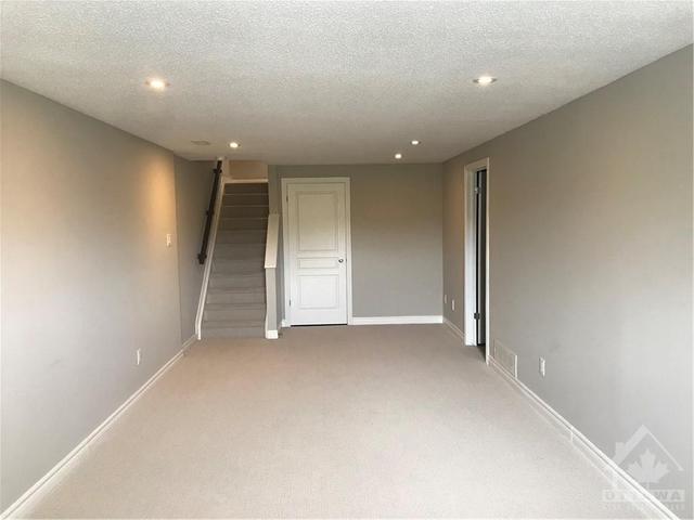 536 Grand Tully Way, Townhouse with 3 bedrooms, 3 bathrooms and 3 parking in Ottawa ON | Image 26