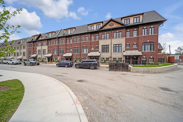 29 - 20 Lunar Cres, Townhouse with 3 bedrooms, 3 bathrooms and 2 parking in Mississauga ON | Image 34