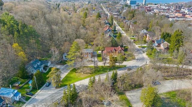 222 6th Street W, House detached with 4 bedrooms, 1 bathrooms and 5 parking in Owen Sound ON | Image 35