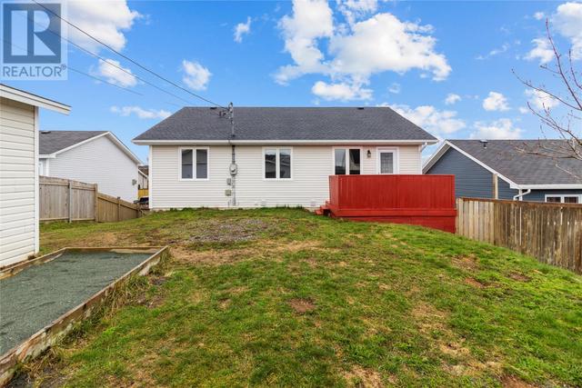 12 Stanhope Dr, House detached with 3 bedrooms, 3 bathrooms and null parking in Paradise NL | Image 25