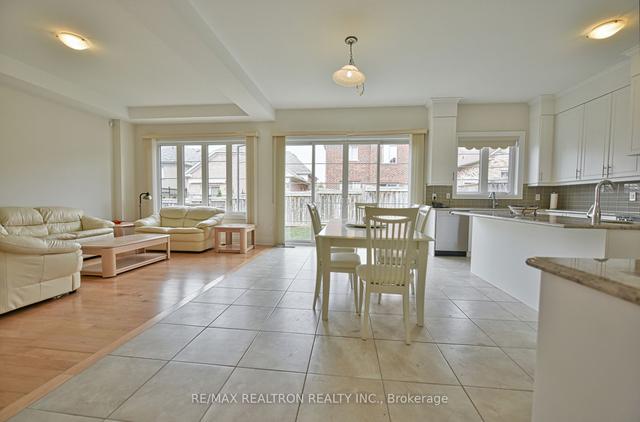 42 Farrell Rd, House detached with 5 bedrooms, 4 bathrooms and 4 parking in Vaughan ON | Image 27