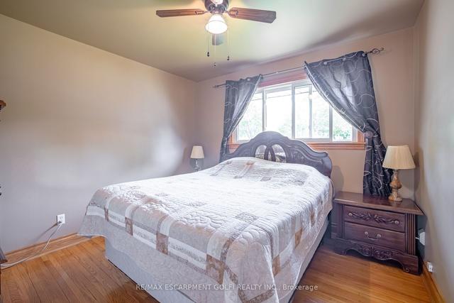 11 Glengarry Rd, House detached with 3 bedrooms, 2 bathrooms and 3 parking in St. Catharines ON | Image 9