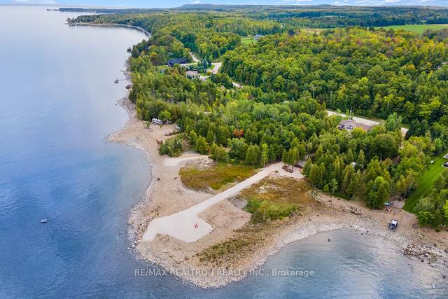156 Queen's Bush Rd, House detached with 3 bedrooms, 2 bathrooms and 9 parking in Meaford ON | Image 1