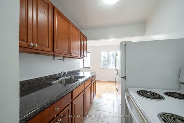 12 - 799 Robinson St, Condo with 2 bedrooms, 1 bathrooms and 0 parking in Burlington ON | Image 9