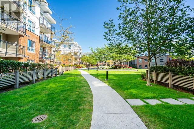 115 - 9399 Tomicki Ave, Condo with 2 bedrooms, 1 bathrooms and 1 parking in Richmond BC | Image 23