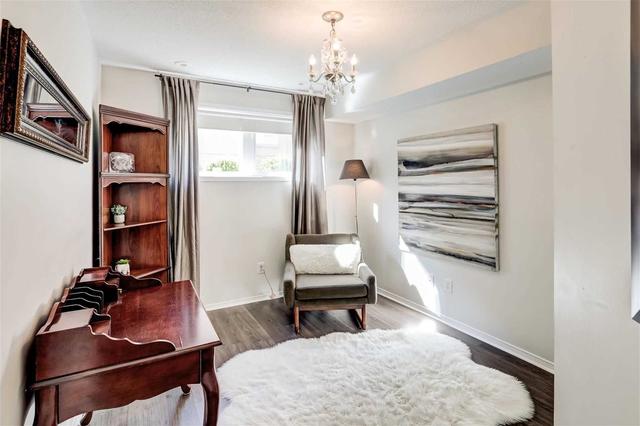 25 - 31 Foundry Ave, Townhouse with 3 bedrooms, 2 bathrooms and 1 parking in Toronto ON | Image 13