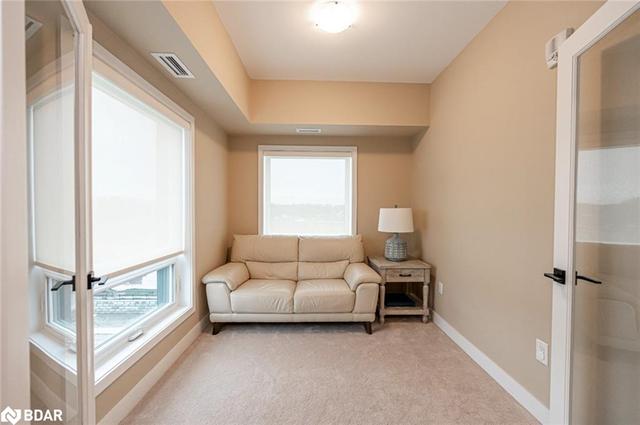 617 - 4 Spice Way Way, House attached with 3 bedrooms, 2 bathrooms and 1 parking in Barrie ON | Image 12