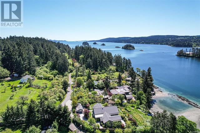 116 Fruitvale Rd, House detached with 3 bedrooms, 3 bathrooms and 4 parking in Saltspring Island BC | Image 7
